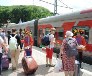 Количество поездов, прибывших в Кисловодск, стремительно растет