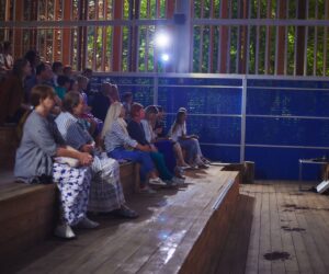 По просьбам жителей в Кисловодске заработал мини-кинотеатр